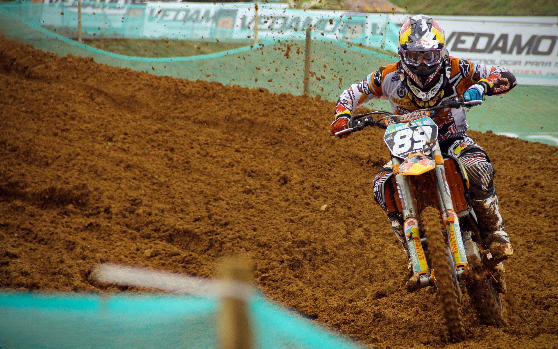 萨阿德9.3分闪耀全场！弗赖堡3-1力克圣保利，门将阿图博卢低迷仅获5.7分