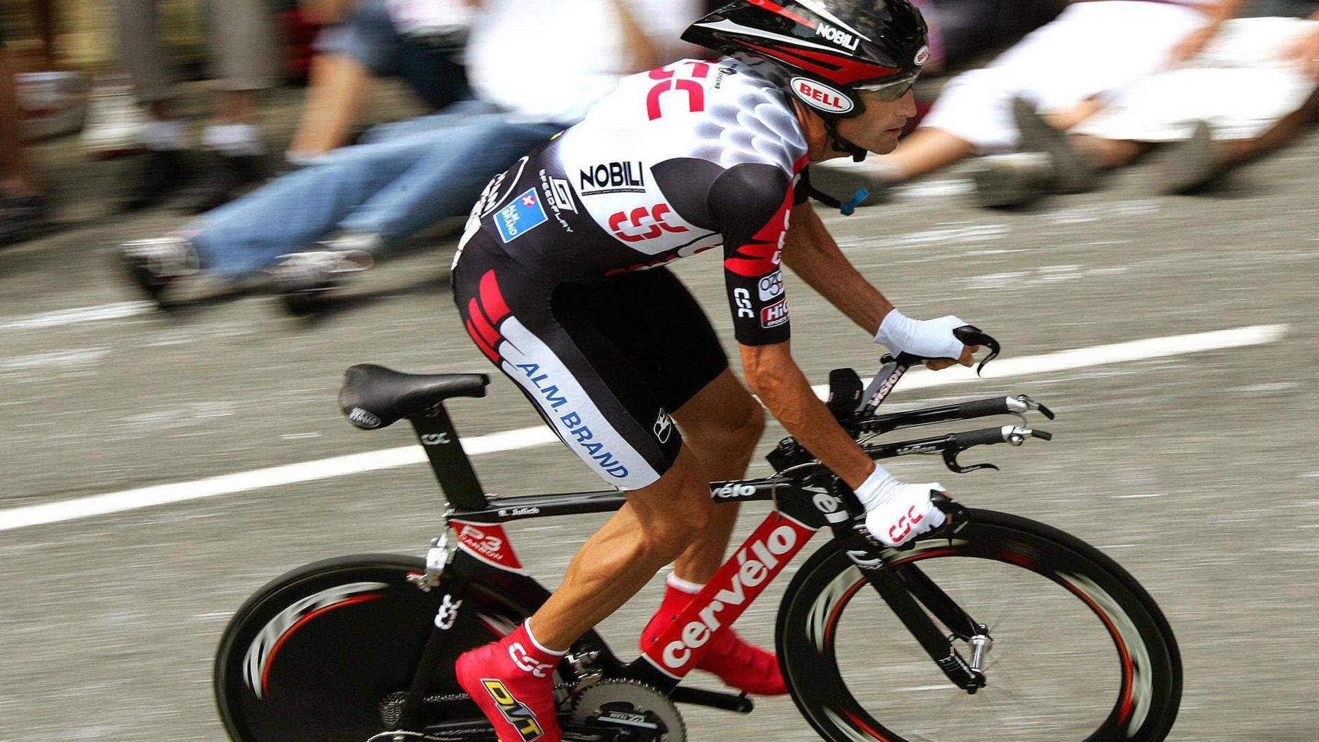 斯图加特高层坦言，沃尔特马德转会是历史性决定，坚守俱乐部未来别无选择